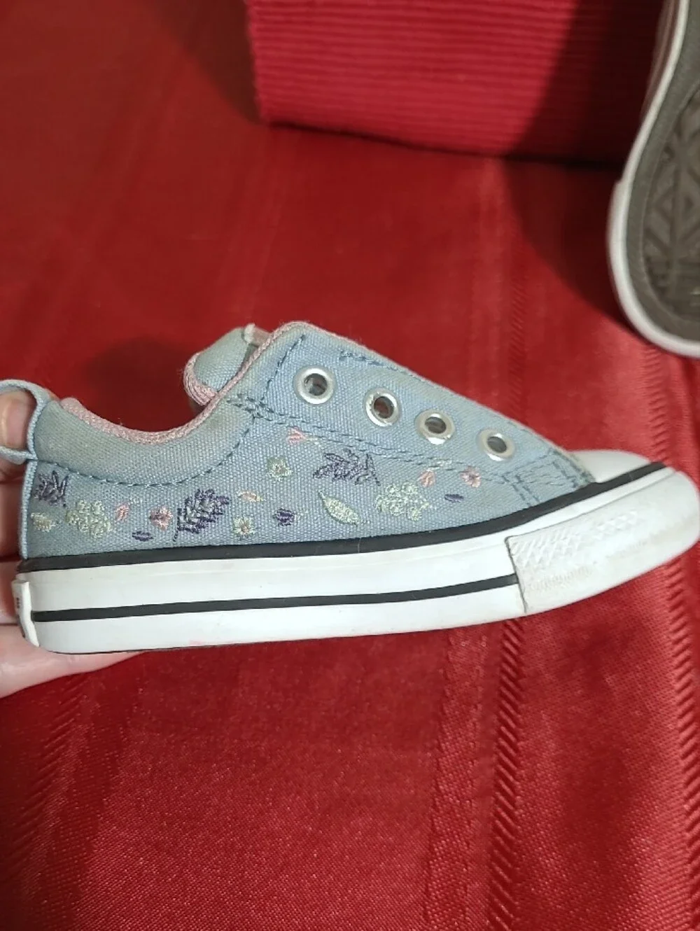 Girls Infant Converse All Stars Light Blue Floral Slip-On Canvas Sneakers
